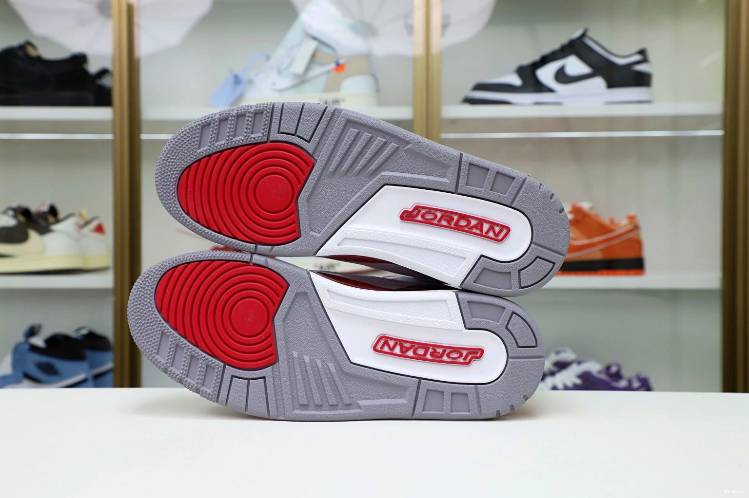 Retro Cardinal Air  Jordan Red(CT8532-126） 3 0301